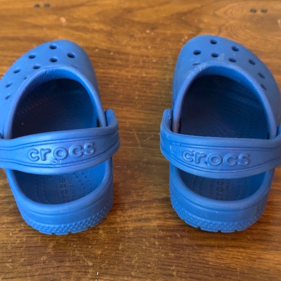 CROCS Kids Classic Clogs Blue Toddler Size 7 - Picture 4 of 4